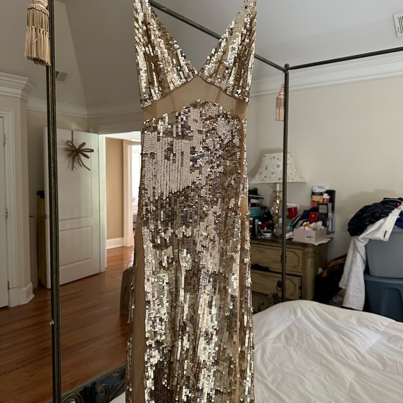 LOVERS+FRIENDS LOYAL EMBELLISHED GOWN - Picture 4 of 7